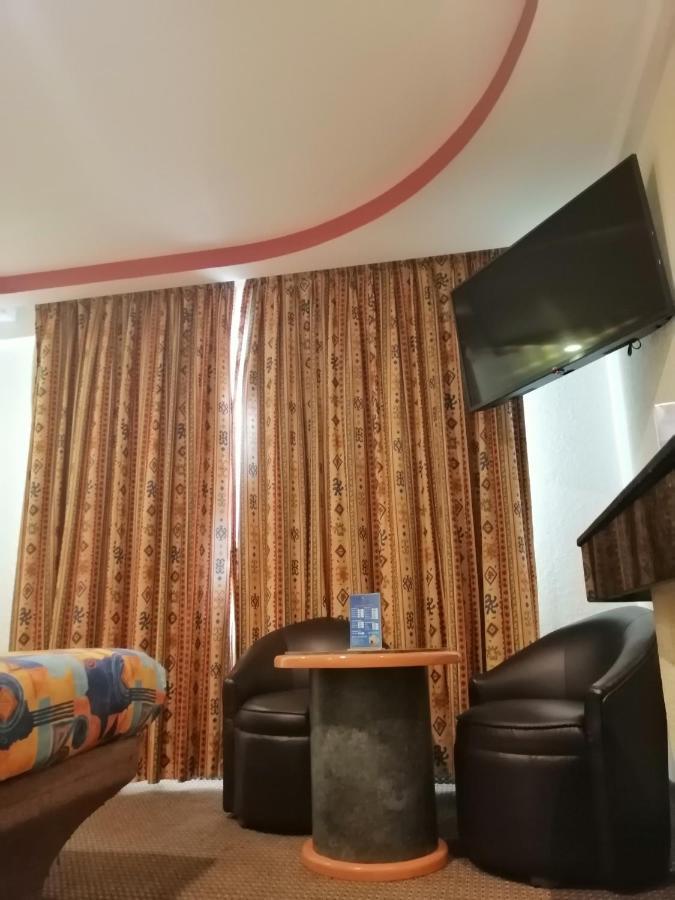 Hotel Atlantico เม็กซิโกซิตี้ ภายนอก รูปภาพ